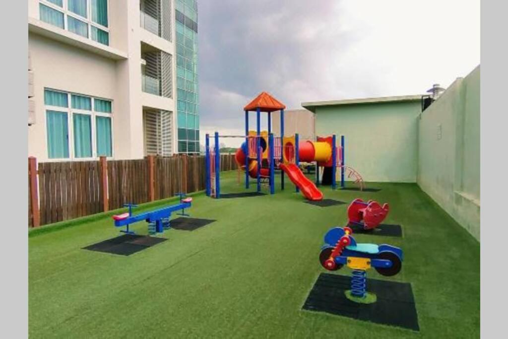 Abhome "Love Suite" #Ksl D'Esplanade #Ksl City Mall #Water Theme Park #Jb Джохор-Бару Экстерьер фото