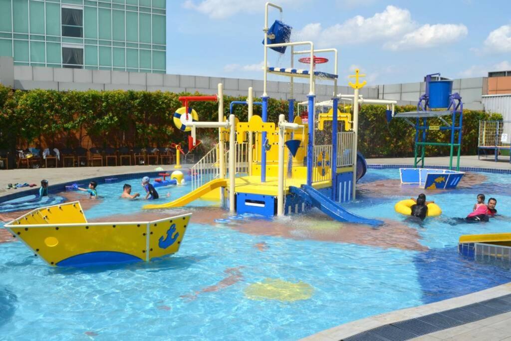 Abhome "Love Suite" #Ksl D'Esplanade #Ksl City Mall #Water Theme Park #Jb Джохор-Бару Экстерьер фото